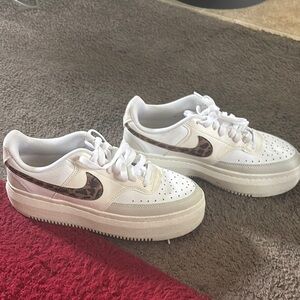 Nike White Sneakers Elevated Sole